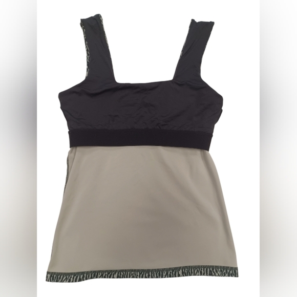 Varley Aletta EUC Vest Tank Animal Print Grey/Black Size Large - Picture 9 of 10